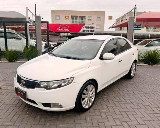 KIA CERATO 1.6 SX3 16V GASOLINA 4P AUTOMÁTICO KIA CERATO 1.6 SX3 16V GASOLINA 4P AUTOMÁTICO